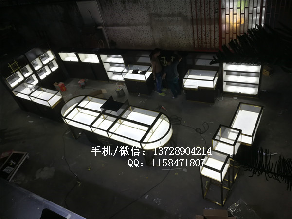 珠寶展柜制作.jpg 珠寶展柜制作.jpg