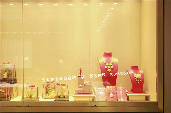 珠寶展柜細(xì)節(jié).jpg 珠寶展柜細(xì)節(jié).jpg