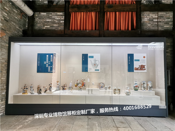 博物館展示柜通柜.jpg
