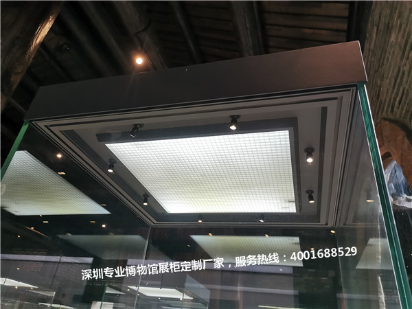 博物館展柜制作.jpg