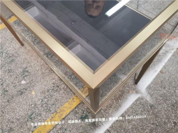 珠寶展示柜.jpg 珠寶展示柜.jpg