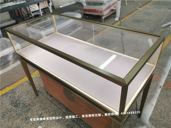 珠寶展柜制作.jpg 珠寶展柜制作.jpg