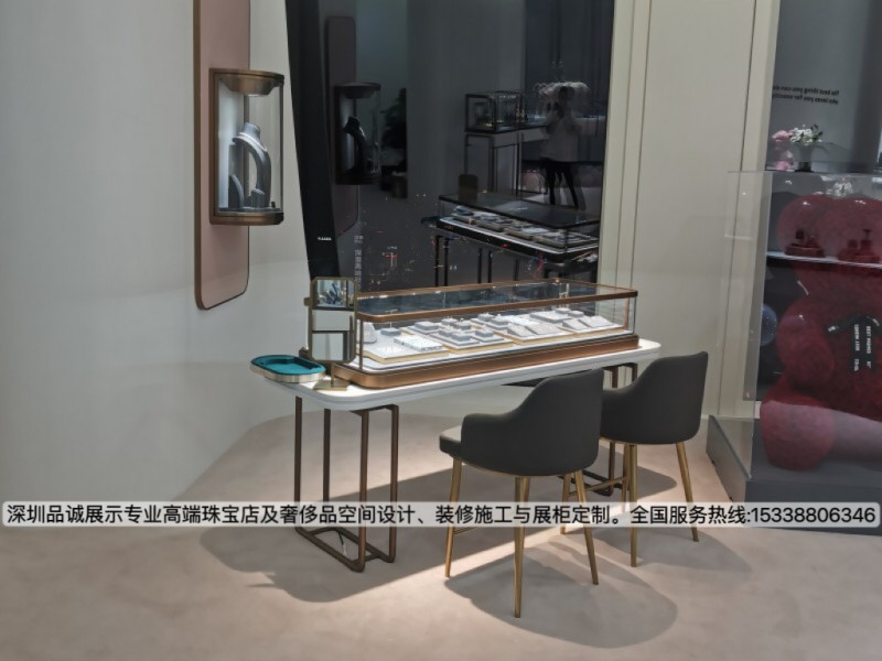 深圳品誠(chéng)展示珠寶店展柜定制效果1_副本.jpg