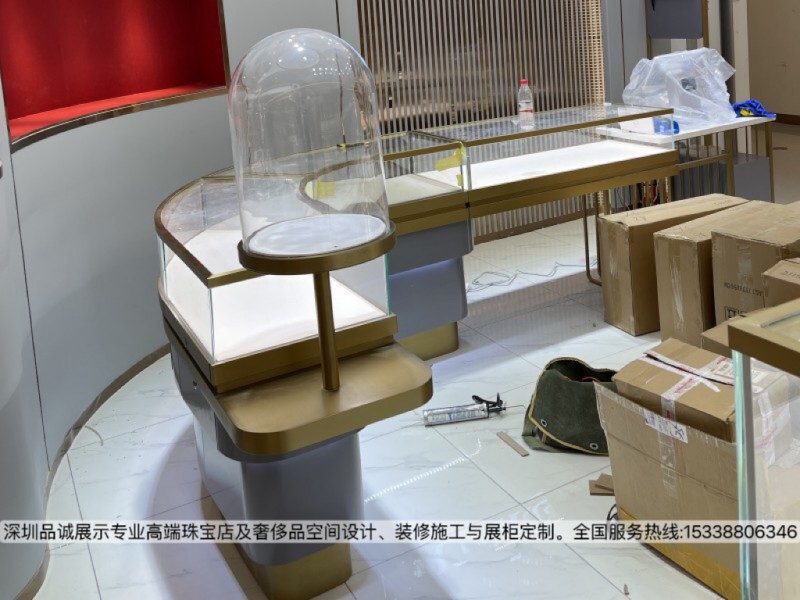 深圳品誠(chéng)展示展覽珠寶展柜定制效果2_副本.jpg